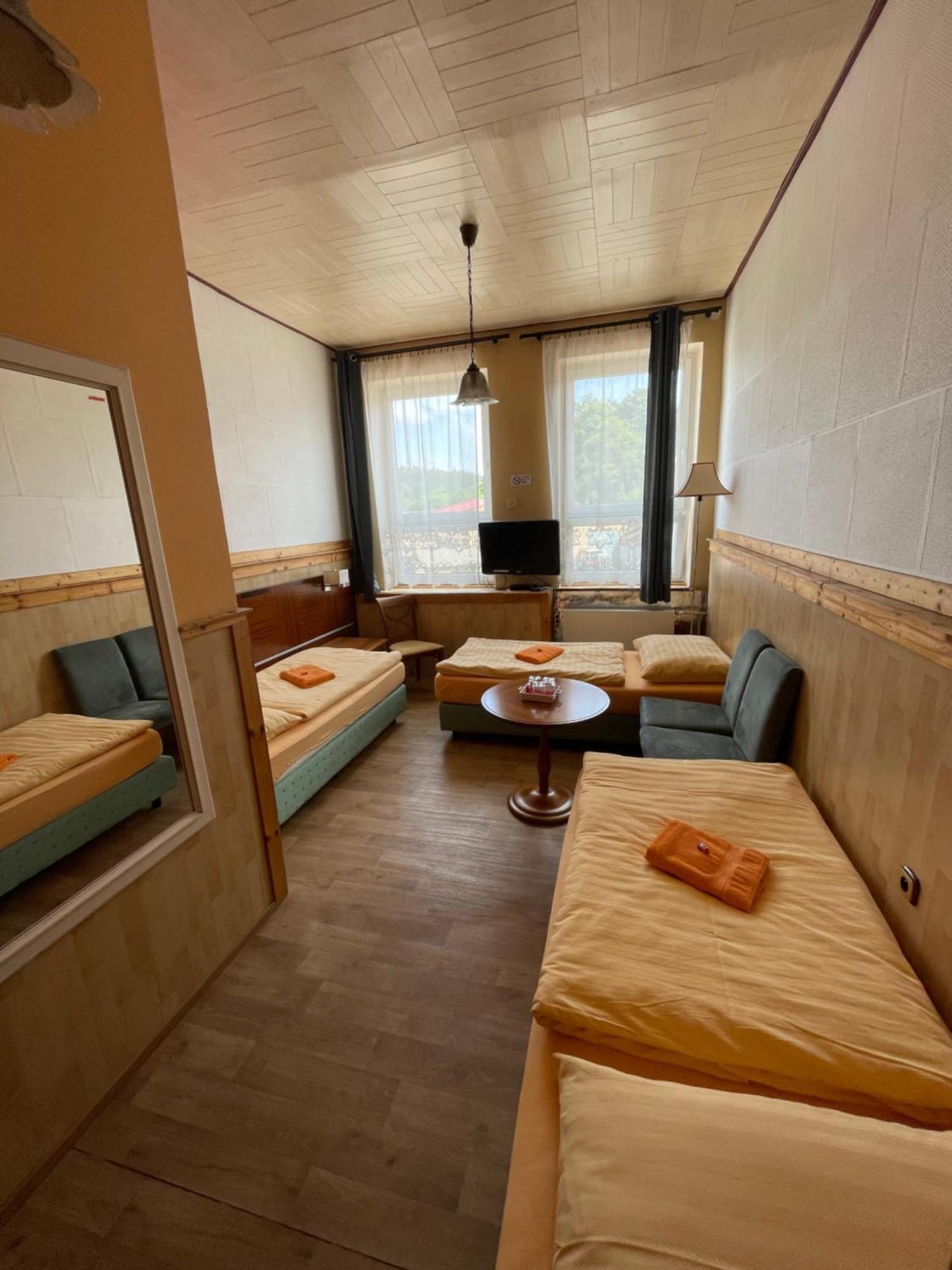 Hotel U Branky Стршибро Экстерьер фото