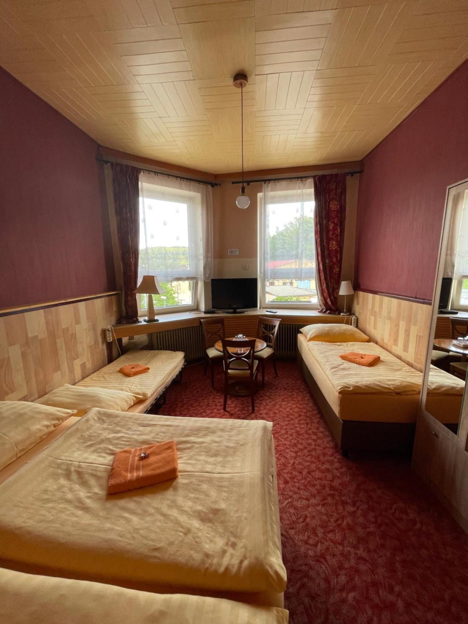 Hotel U Branky Стршибро Экстерьер фото