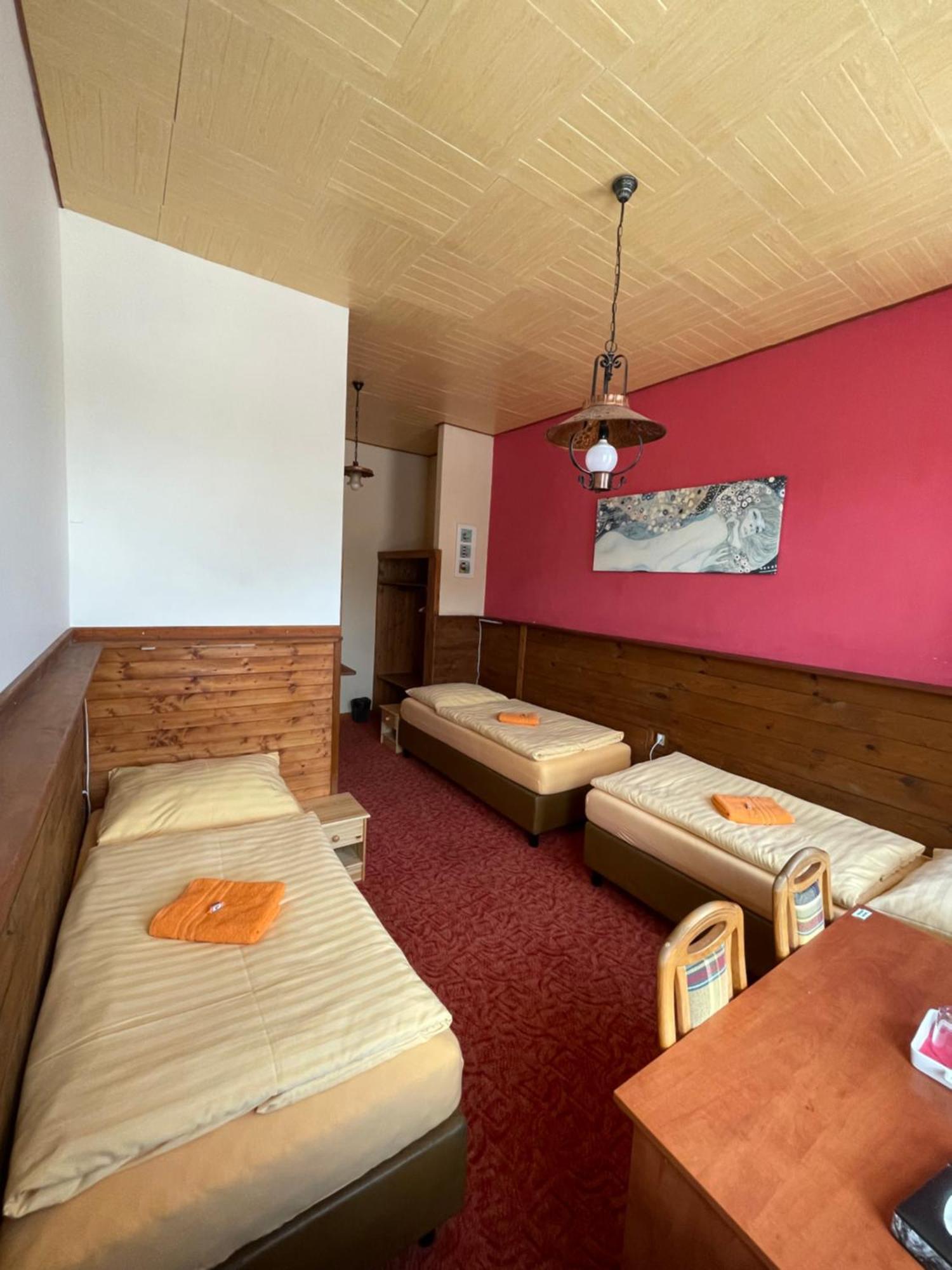 Hotel U Branky Стршибро Экстерьер фото